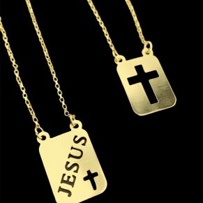 Escapulário para revenda e Cruz vazada banhado 60cm x 5,2g x – Joia 18 k – 7 banhos