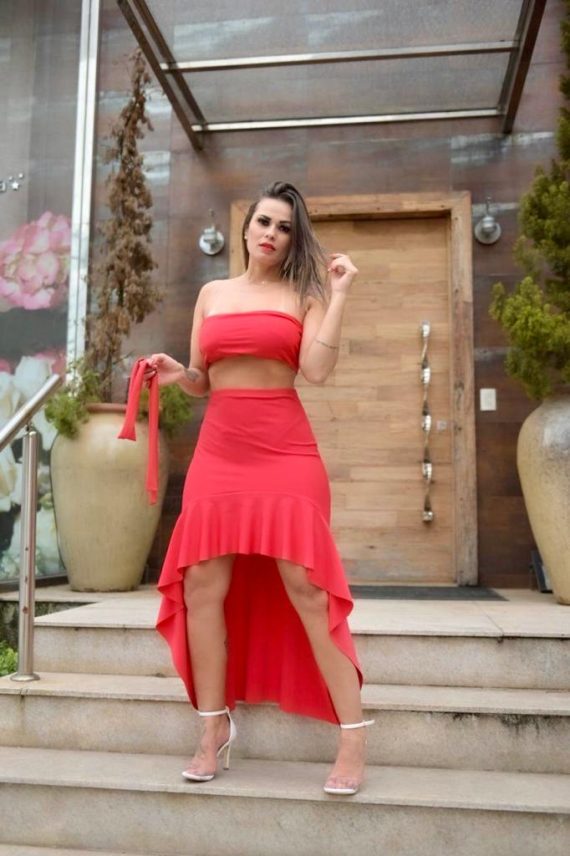 KIT C/10 CONJUNTO DE SAIA DE BABADO E CROPPED