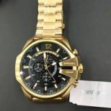 Relógio Diesel 10 bar Modelo Dourado Fundo Preto AAA+ Luxo Atacado