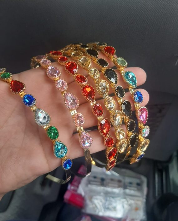 Tiaras de pedra importadas lindas a duzia atacado