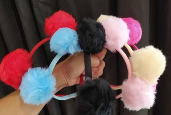 Tiaras pompom infantil atacado