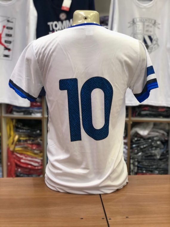 Camiseta do inter de Milão atacado