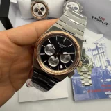 Relógio Tissot em aço 904L com cronógrafo e vidro safira. para revenda no atacado